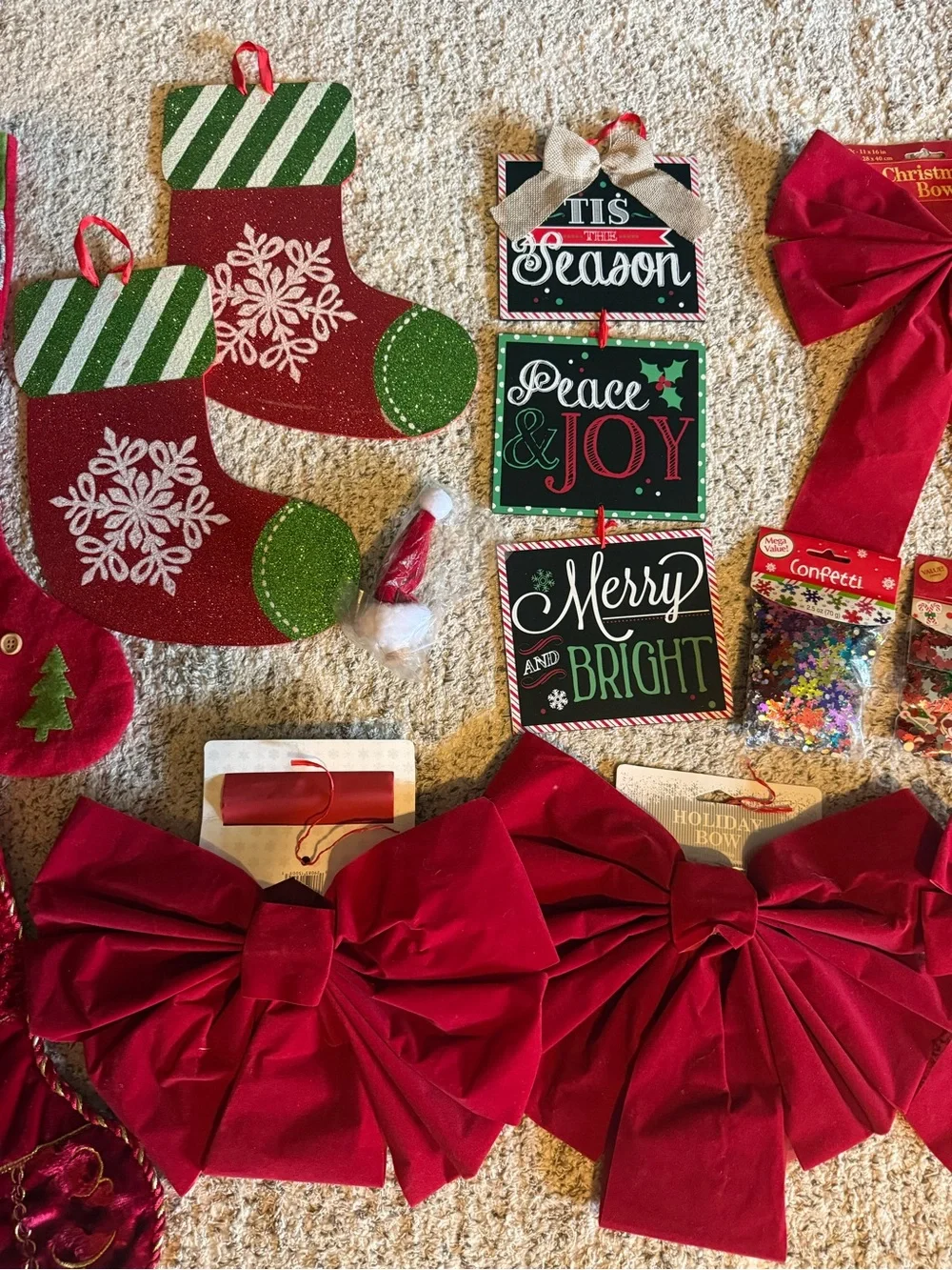 Huge Lot of Christmas Decorations, Wine Snuggles & Charms NWT’s